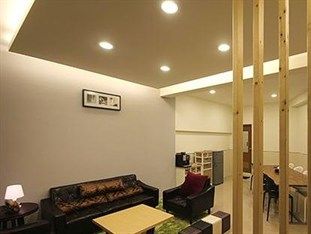 Q House Hotel Nantou Exterior photo